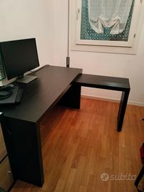 Scrivania nera legno ripiano estraibile