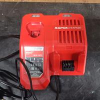 CARICABATTERIE MILWAUKEE M12-18V