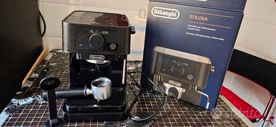 Macchina per caffè espresso delonghi 
