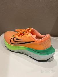SCARPA NIKE ZOOMX DONNA
