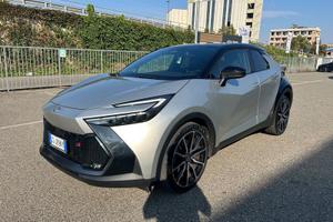 Toyota C-HR 2.0 HV E-CVT GR Sport Premier AWD...