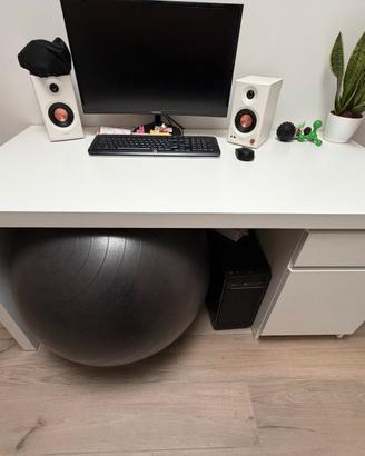 scrivania MALM Ikea