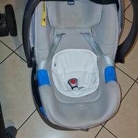 Passeggino trio marca Chicco modello trio Love 