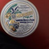 scatola di latta Garzotto 