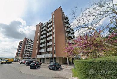 Appartamento con garage - Via Toscana