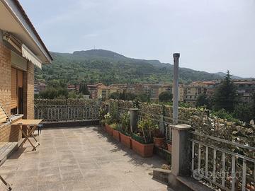 ATTICO PANORAMICO ARREDATO CON AMPIA TERRAZZA