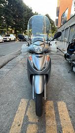 HONDA SH 300