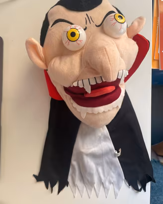 Maschera Guanto Vampiro con Suoni Spaventosi