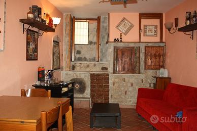 Garage + Cantina/Rustico