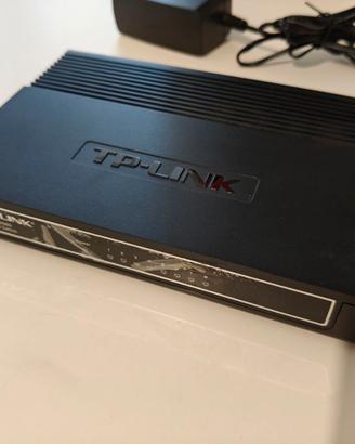 Switch TP-Link TL-SG1008D - 8 porte