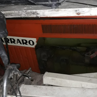 Trattore cincolato carraro