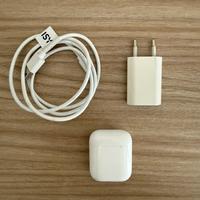 Airpods 2 generazione 2021 con cavo e spina