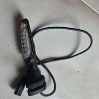 Freccia LED destra 12V – DUCATI Monster 937 – Cod.