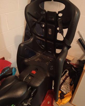 Seggiolino  retro bicicletta