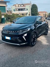 Symbioz Full Hybrid E-Tech 145 CV Iconic - Usata
