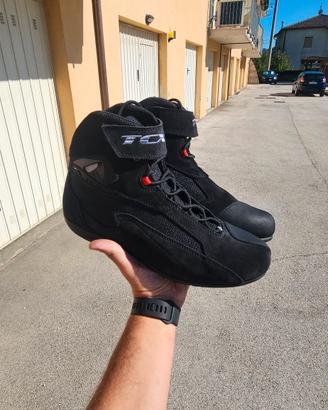 scarpe da moto  nuove TCX N°44