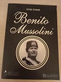 libro Benito Mussolini 