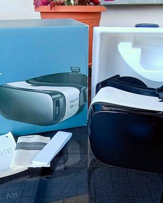 Visore Samsung Gear VR