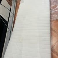 Letto singolo ikea completo con schienale