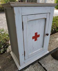 Mobiletto Shabby antiquariato