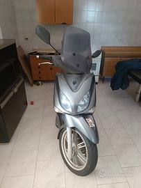 Scooter X-city per pezzi di ricambio