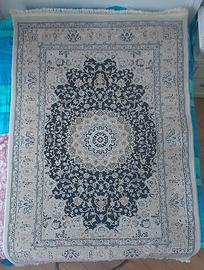 Tappeto persiano elegante 140x200 pari al nuovo