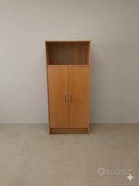 mobile in legno da ufficio 