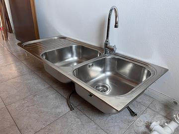 Lavello a due vasche