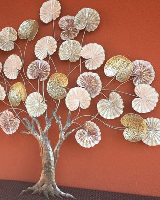 Decorazione in metallo da parete