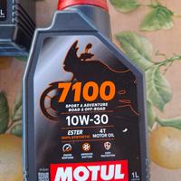 3 litri olio motul7100 10w30