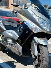 Yamaha Tmax 500
