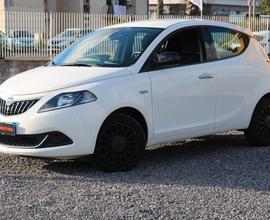 Lancia Ypsilon Tua A SOLI 142€ al mese