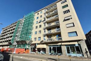 Attività / Licenza di 60 m² con 2 locali a Biella