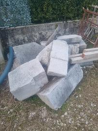 Pietre sassi massi