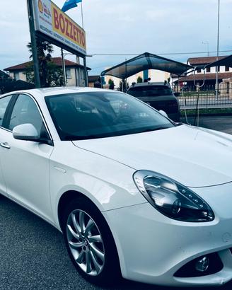 Alfa Romeo Giulietta 1.6 JTDm-2 105 CV Distinctive