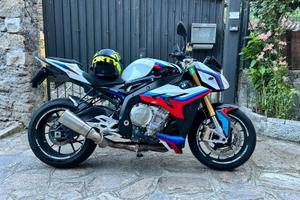 BMW s1000r
