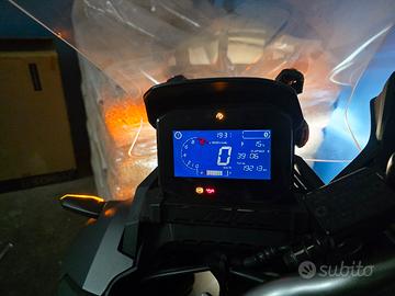  HONDA  ADV 350