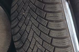  pneumatici invernali 225/55/16