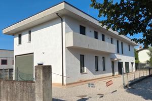 Appartamento con tre camere