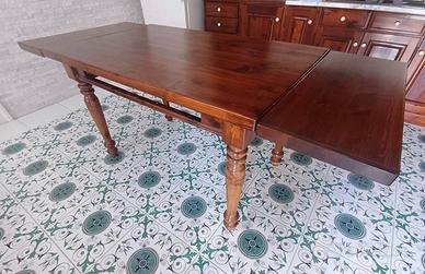 Tavolo cucina allungabile artigianale in legno
