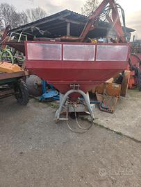 Spandiconcime barbieri 600lt