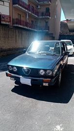 Alfetta quadrifoglio oro