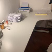 Scrivania angolare IKEA