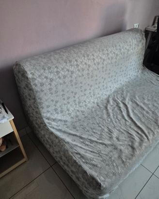 Divano letto 2 posti  ikea - valore 349 €