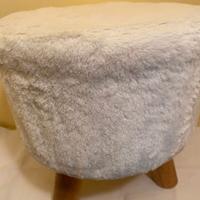 Sgabello in peluche NATURN LIVING