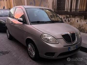 LANCIA Y 2007 1.4 16 valvole  CAMBIO AUTOMATICO
