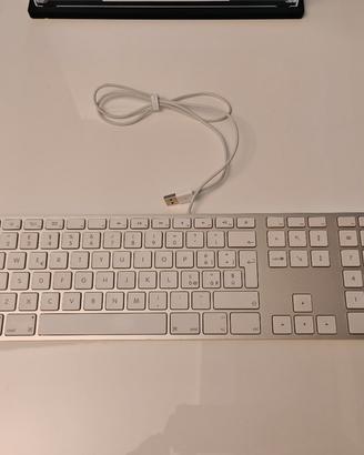 Tastiera APPLE MAGIC  originale cablata