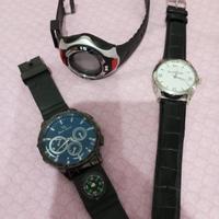 LOTTO di 3  OROLOGI COME IN FOTO..... TUTTO 5 EURO