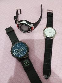 LOTTO di 3  OROLOGI COME IN FOTO..... TUTTO 5 EURO