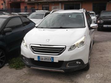 Peugeot 2008 PureTech 82 Allure - 01
